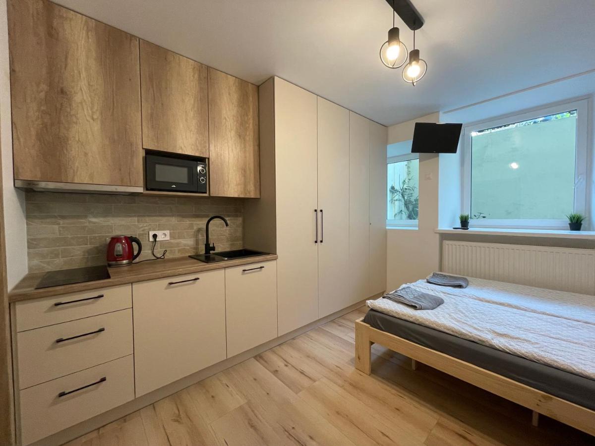 Modern Guest House In City Center I Room 3 Vilnius Bagian luar foto