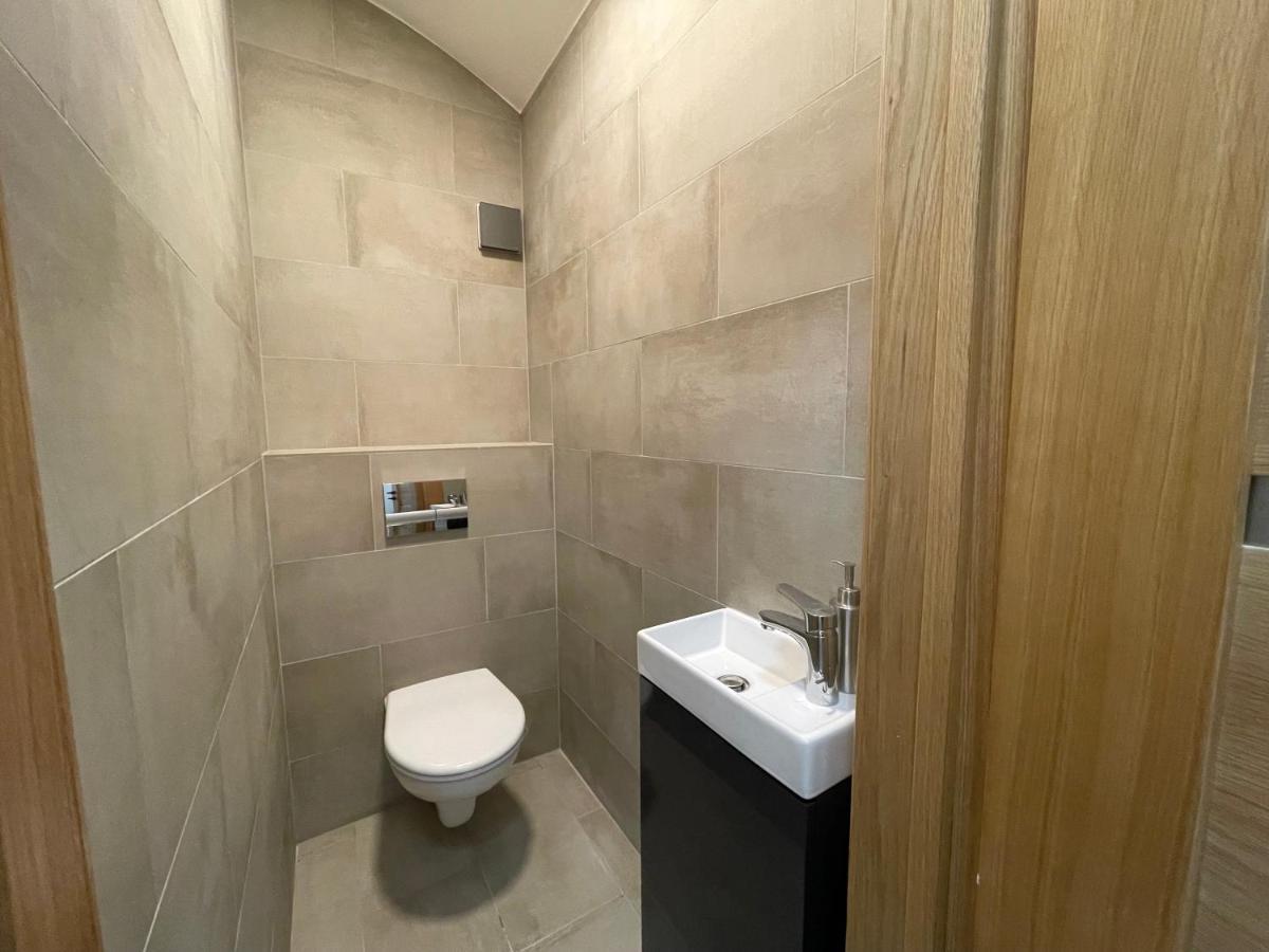 Modern Guest House In City Center I Room 3 Vilnius Bagian luar foto